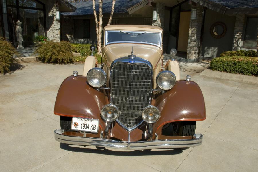  Lincoln Model KB Convertible Roadster by LeBaron 1934 года  (фото 6 из 17)